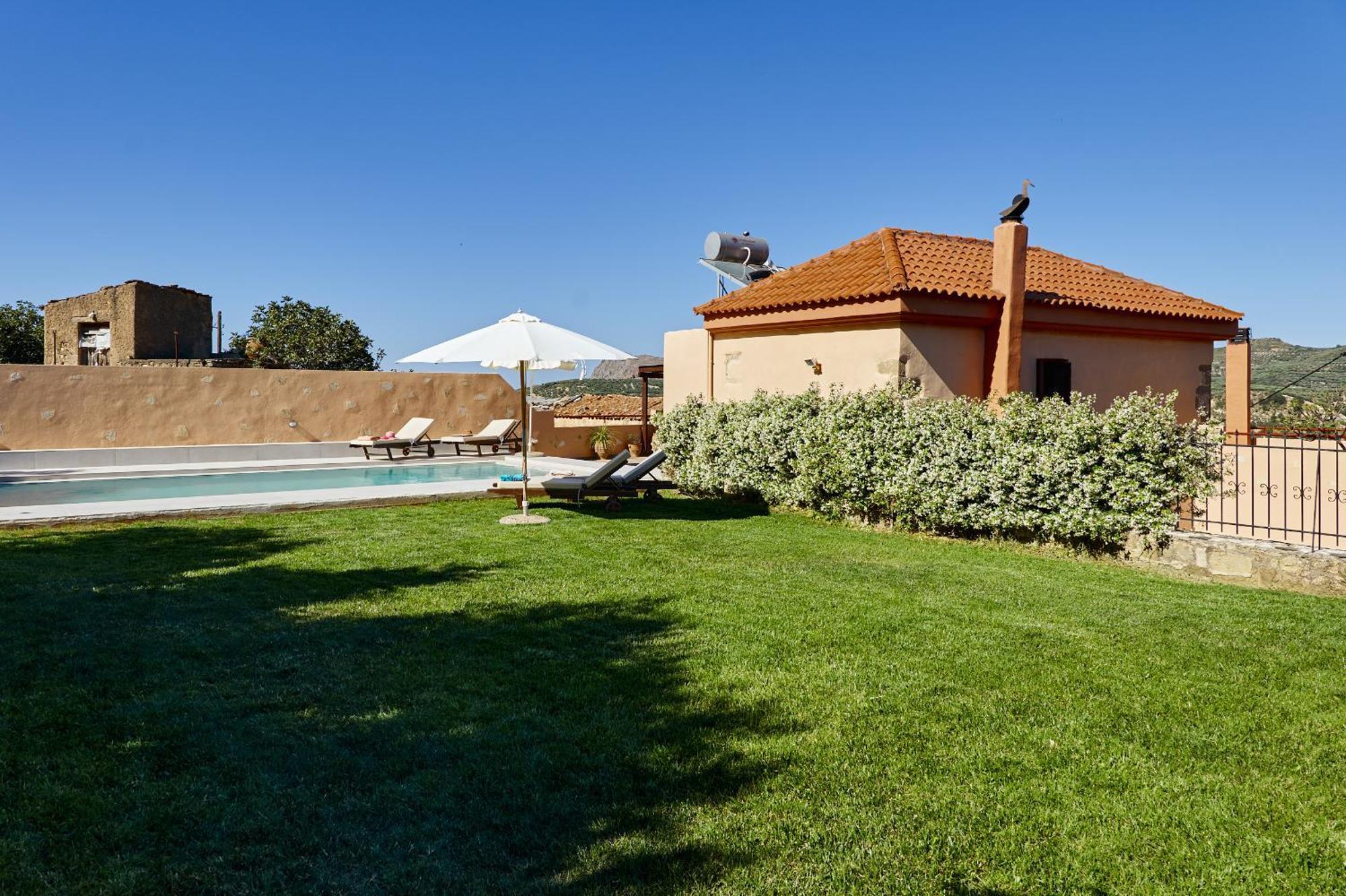Mouri Villa Mourion  Exterior photo