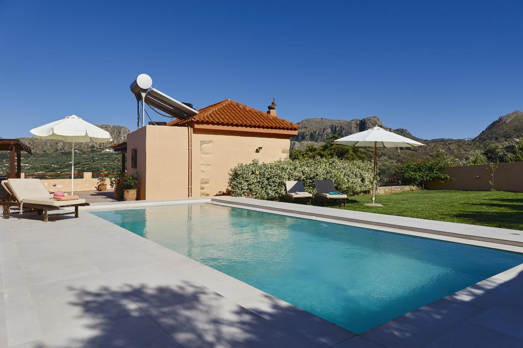 Mouri Villa Mourion  Exterior photo