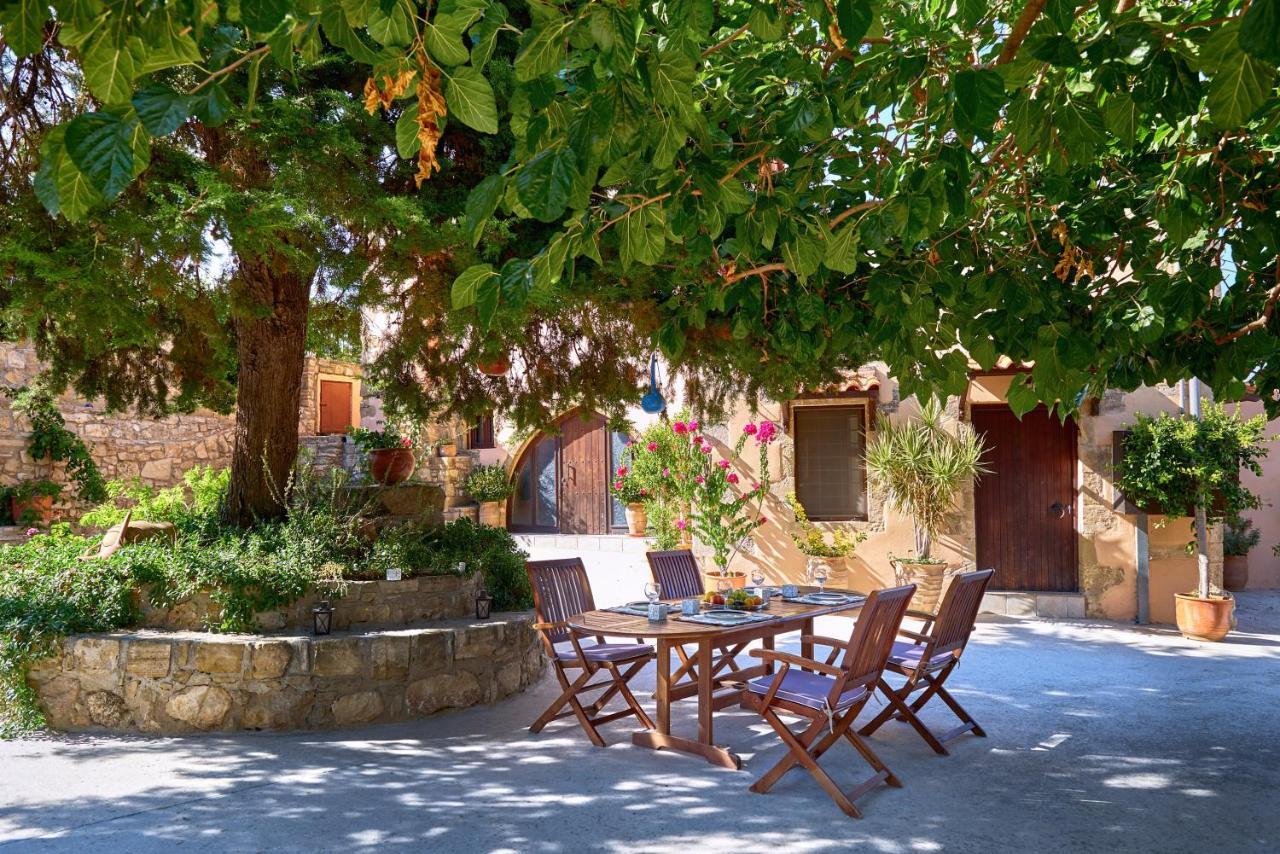 Mouri Villa Mourion  Exterior photo